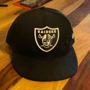 Raiders hat